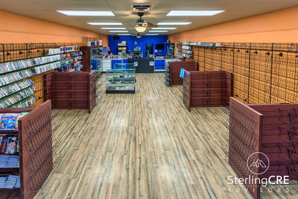 Highly Visible Retail Space on The Hip Strip: 833 S Higgins Ave, Missoula, MT 59801